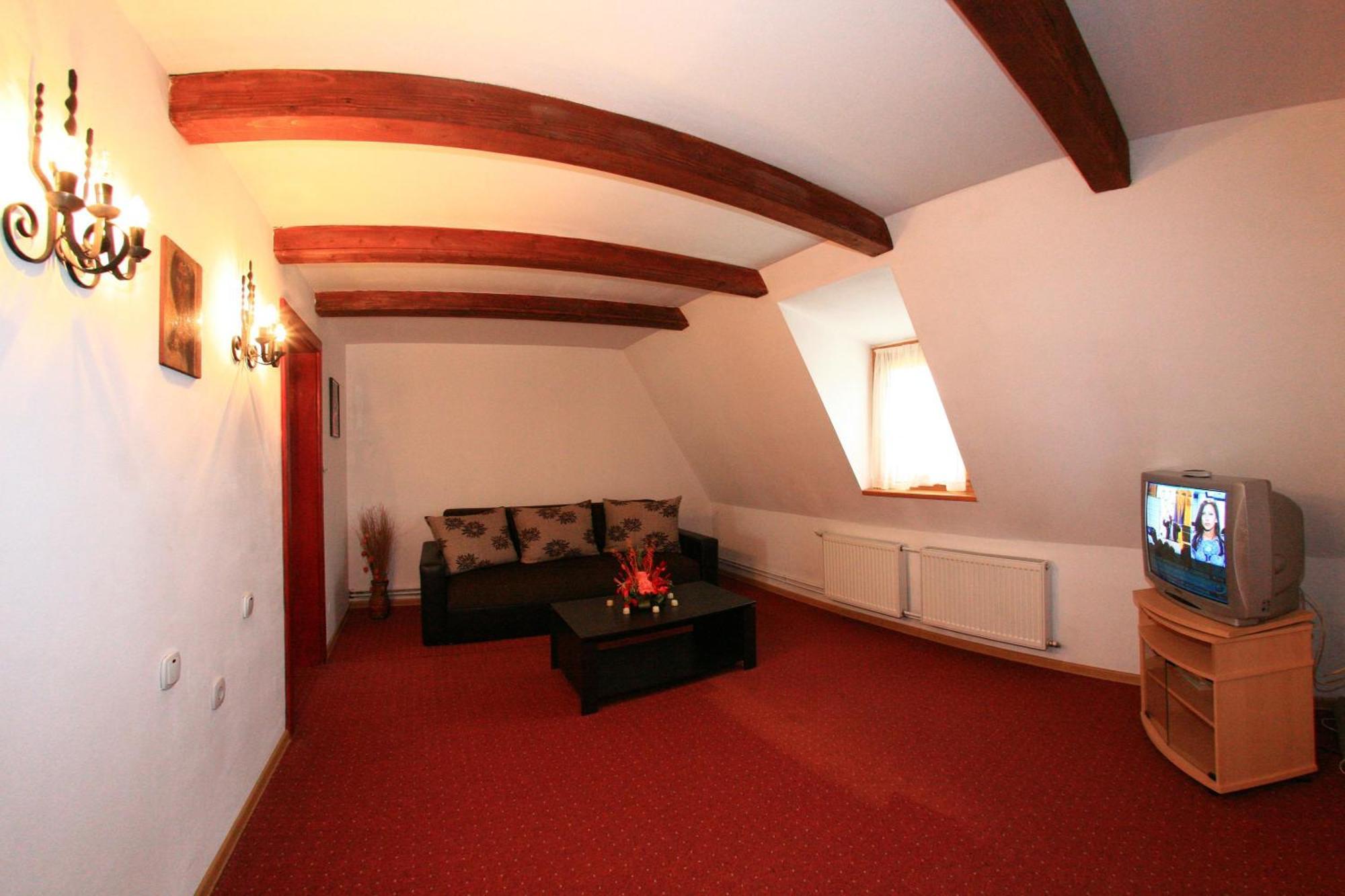 Casa Chira Hotel Vişeu de Sus Quarto foto